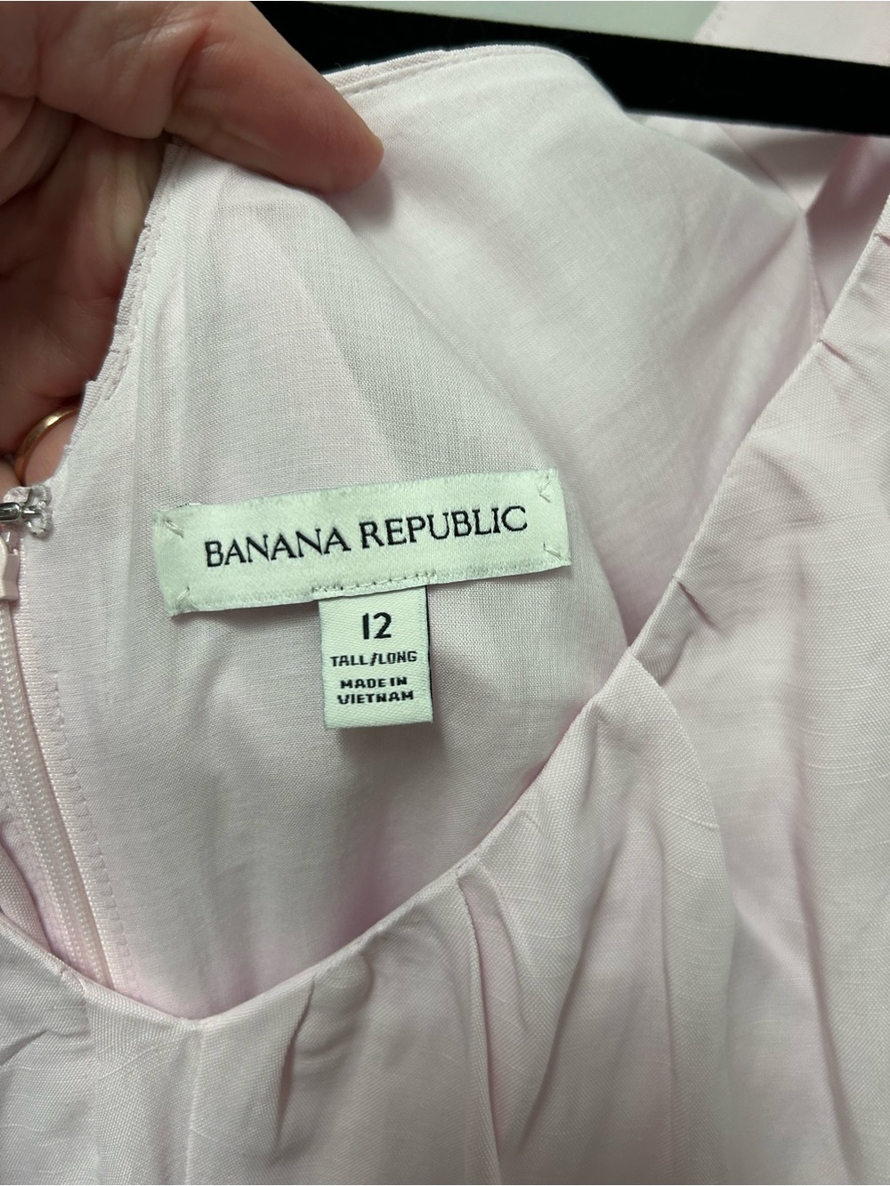 Banana Republic “Dupioni” Light Pink V neck Maxi Dress size 12 - Picture 5 of 5